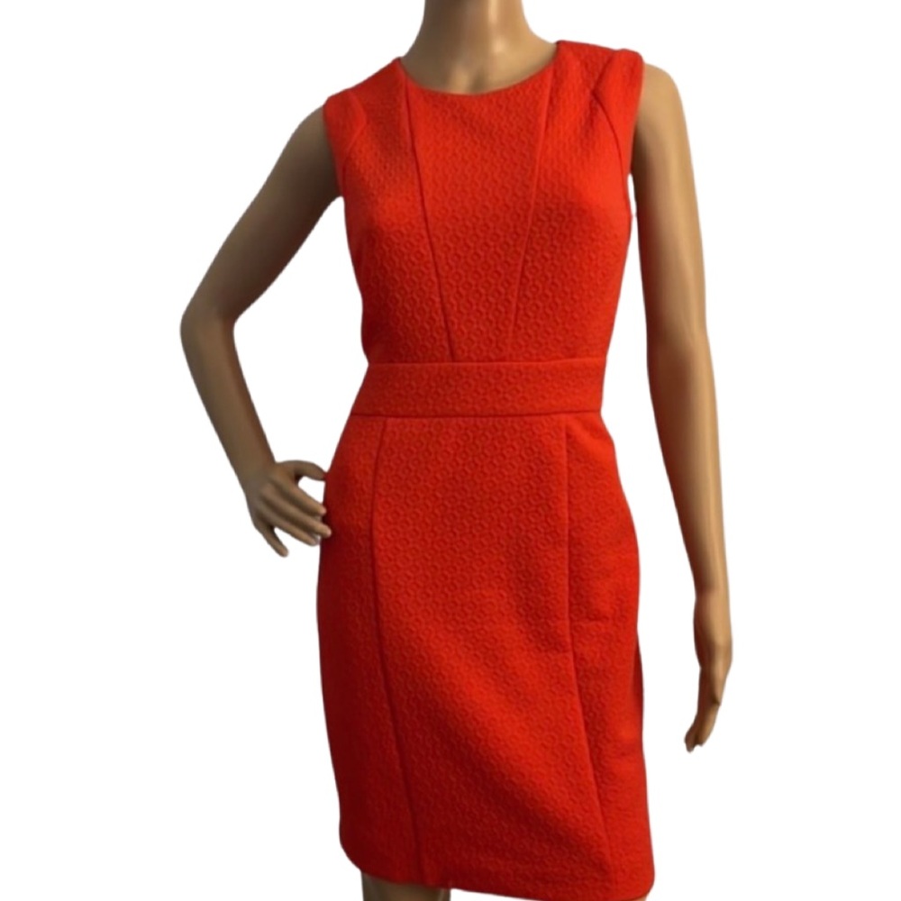 Adorable laundry by Shelli Segal dress.